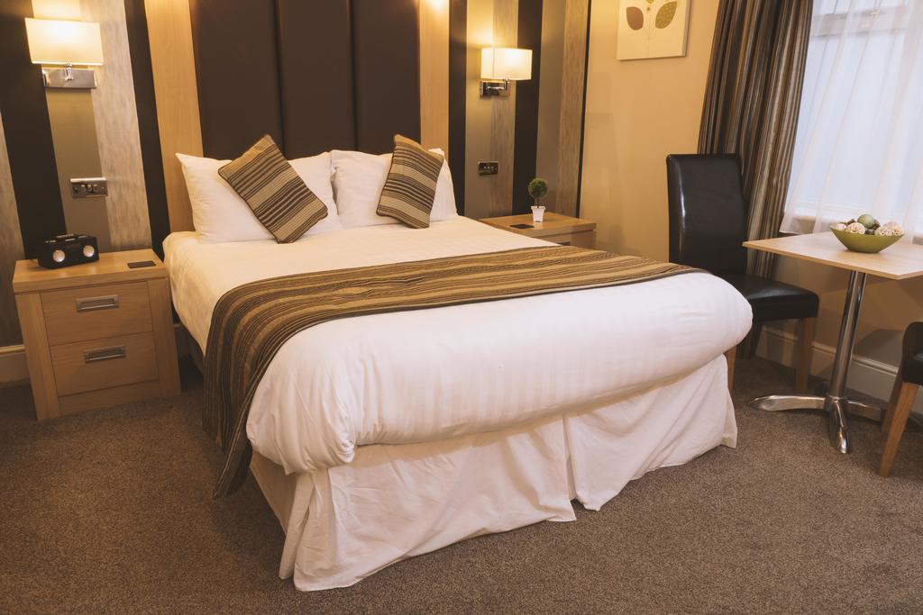 Trivelles Park Hotel Preston  Eksteriør billede