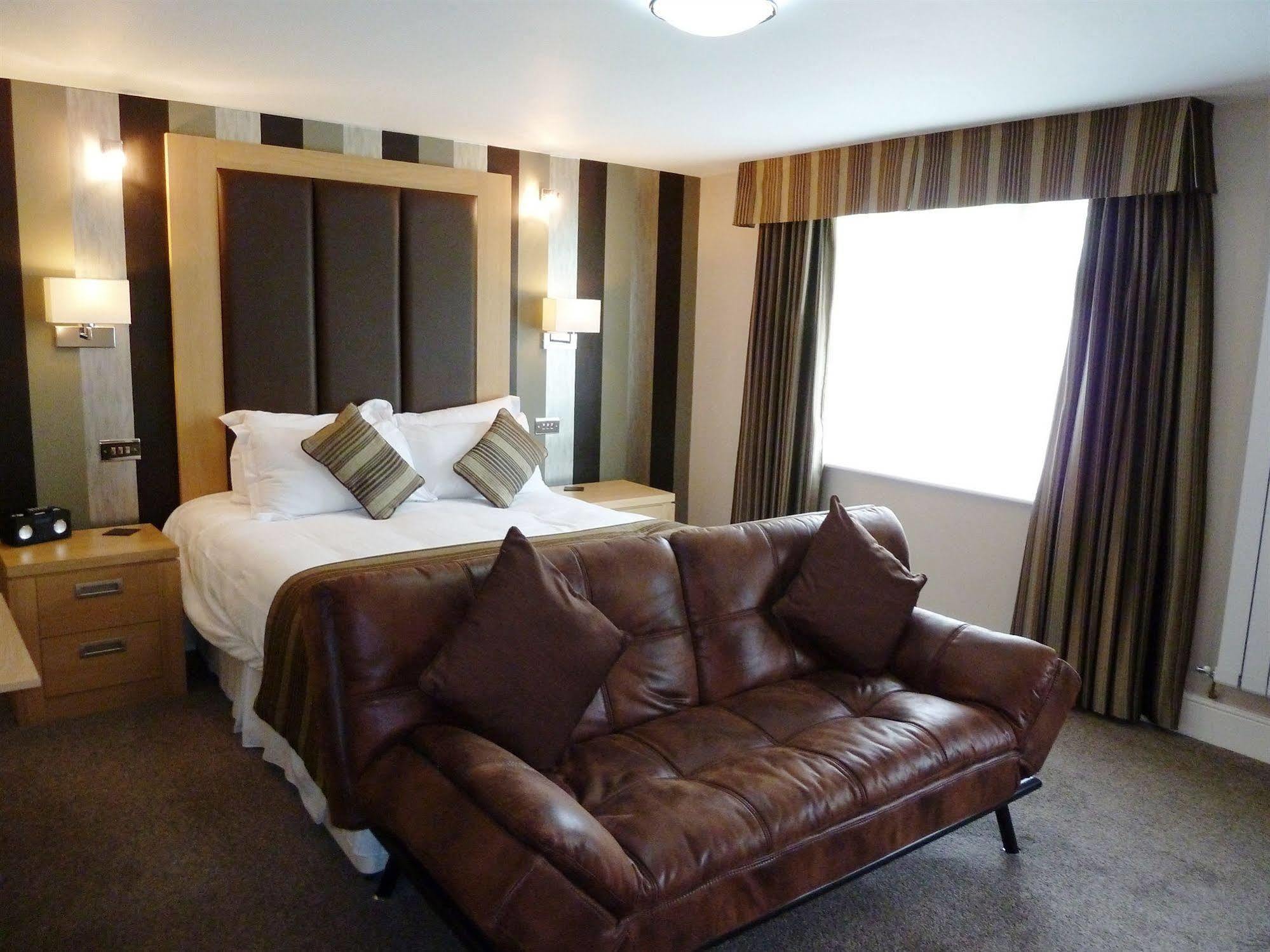 Trivelles Park Hotel Preston  Eksteriør billede